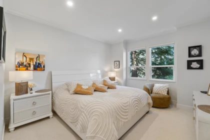 Office / Den Photo of 5 18088 8 Avenue, Surrey, BC