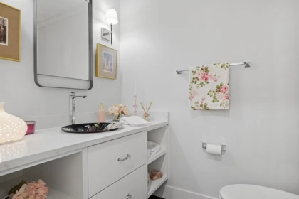 Powder Room Photo of 5 18088 8 Avenue, Surrey, BC