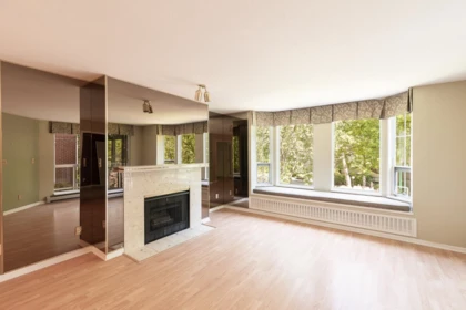 Kitchen Island Photo of 208 1695 Augusta Avenue, Burnaby, BC