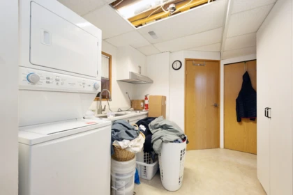 Hallway Photo of 1189 Brisbane Avenue, Coquitlam, BC