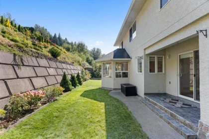 Hot Tub / Spa Photo of 7304 Mount Thurston Drive, Chilliwack, BC