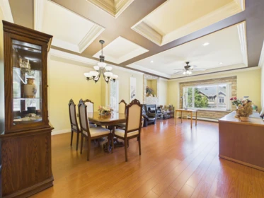 Breakfast Nook Photo of 8690 E Tulsy Crescent, Surrey, BC