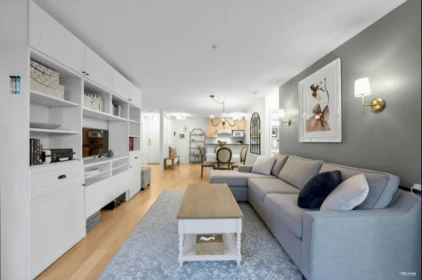 Dining Area Photo of 211 7139 18th Avenue, Burnaby, BC