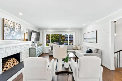 Breakfast Nook Photo of 2282 Stanwood Avenue, Coquitlam, BC