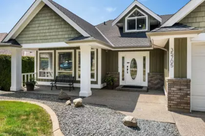 Family Room Photo of 35705 Hawksview Place, Abbotsford, BC