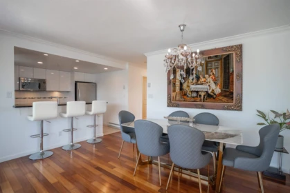 Kitchen Island Photo of 1403 235 Guildford Way, Port Moody, BC