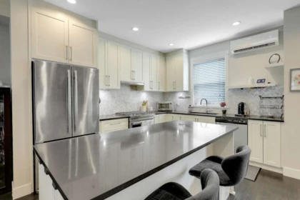 Guest Bathroom Photo of 2472 164 Street, Surrey, BC