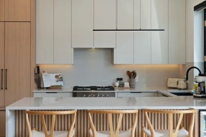 Breakfast Nook Photo of 2 312 E 37th Avenue, Vancouver, BC