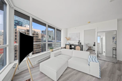Living Room Photo of 1511 833 Seymour Street, Vancouver, BC