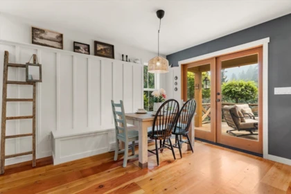 Kitchen Island Photo of 1811 Wood Duck Way, Lindell Beach, BC