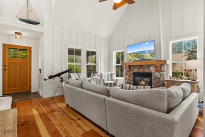 Living Room Photo of 1811 Wood Duck Way, Lindell Beach, BC