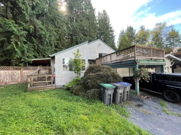 14718 101a Avenue, Surrey, BC, Surrey — Single Family Residence for sale