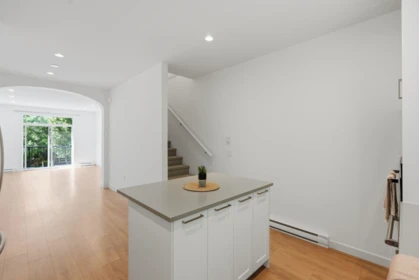 Kitchen Photo of 38 288 171 Street, Surrey, BC