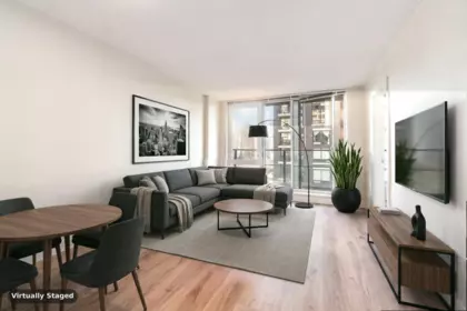 813 1088 Richards Street, Vancouver, BC, Vancouver — Apartment/Condo for sale