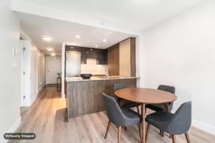 Living Room Photo of 813 1088 Richards Street, Vancouver, BC