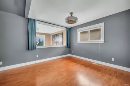 Entry Foyer Photo of 3032 Maplewood Court, Coquitlam, BC