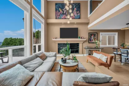 Family Room Photo of 3032 Maplewood Court, Coquitlam, BC