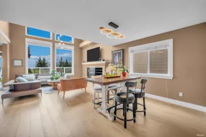 Primary Bedroom Photo of 3032 Maplewood Court, Coquitlam, BC