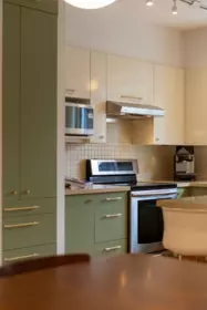 Breakfast Nook Photo of 3882 Welwyn Street, Vancouver, BC