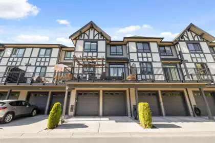 Loft / Bonus Room Photo of 149 3500 Burke Village Promenade, Coquitlam, BC