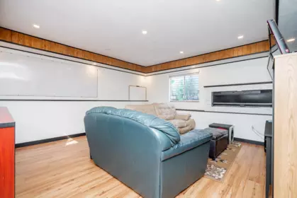 Entry Foyer Photo of 6304 135a Street, Surrey, BC
