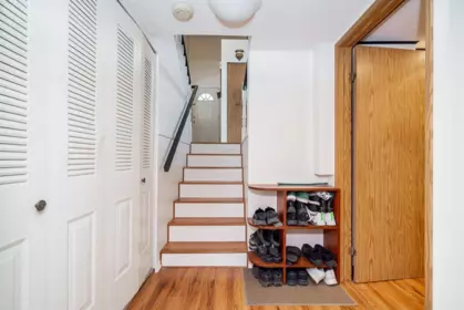 Mudroom Photo of 6304 135a Street, Surrey, BC