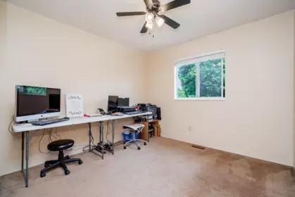 Office / Den Photo of 6304 135a Street, Surrey, BC