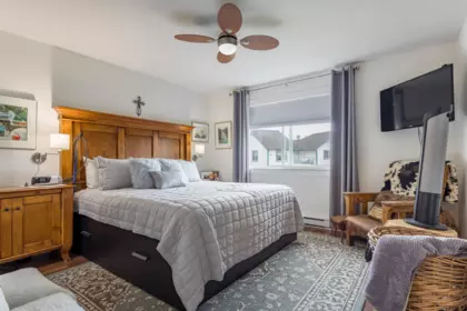 Hot Tub / Spa Photo of 102 5711 Ebbtide Street, Sechelt, BC