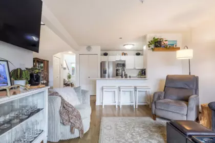 Mudroom Photo of 102 5711 Ebbtide Street, Sechelt, BC