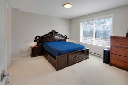 Basement Recreation Room Photo of 16439 24 Avenue, Surrey, BC