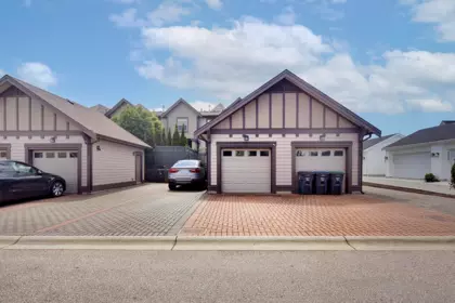 Community Amenities Photo (Clubhouse) of 16439 24 Avenue, Surrey, BC