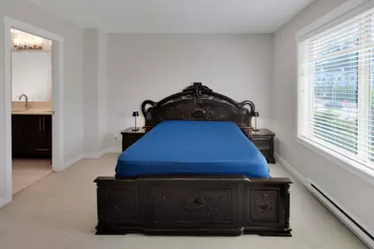 Office / Den Photo of 16439 24 Avenue, Surrey, BC