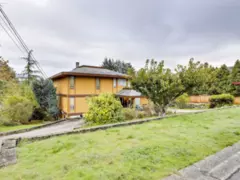 534 Beachview Drive, North Vancouver, BC