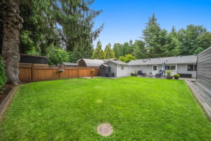 Garden / Landscaping Photo of 34855 Laburnum Avenue, Abbotsford, BC