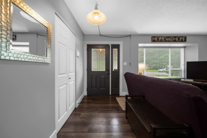Kitchen Photo of 34855 Laburnum Avenue, Abbotsford, BC