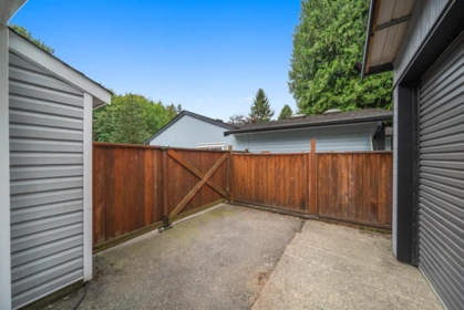 Outdoor Patio Photo of 34855 Laburnum Avenue, Abbotsford, BC