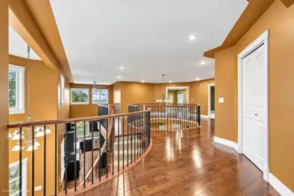 Powder Room Photo of 8878 Upper Prairie Road, Chilliwack, BC