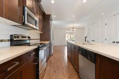 Kitchen Photo of 26 45290 Soowahlie Crescent, Chilliwack, BC