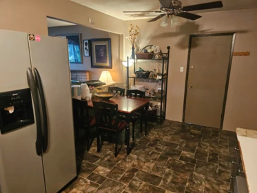 Kitchen Photo of 24931 121 Avenue, Maple Ridge, BC