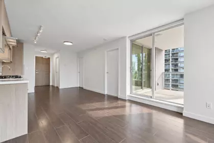 Walk-In Closet Photo of 809 13750 100 Avenue, Surrey, BC