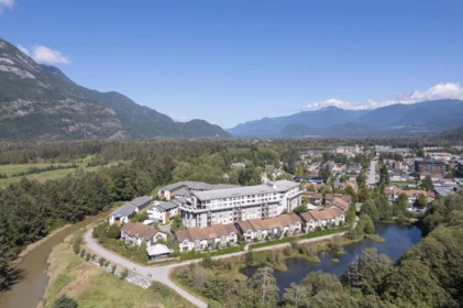 213 1212 Main Street, Squamish, BC, Squamish — Apartment/Condo for sale