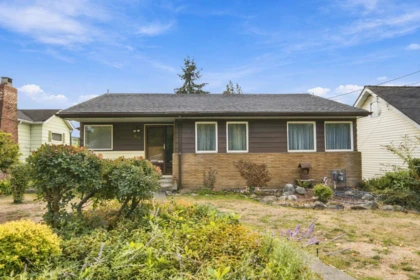 1912 London Street, New Westminster, BC, New Westminster — Single Family Residence for sale