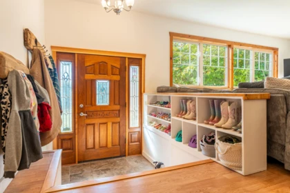 Family Room Photo of 9158 Sunshine Coast Highway, Halfmoon Bay, BC