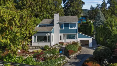 3381 Mathers Avenue, West Vancouver, BC, West Vancouver — Single Family Residence for sale