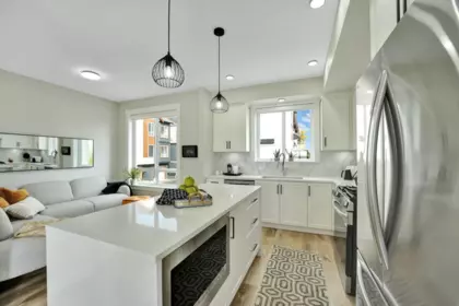 Entry Foyer Photo of 28 17155 79a Avenue, Surrey, BC