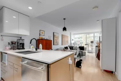 207 1618 Quebec Street, Vancouver, BC, Vancouver — Apartment/Condo for sale