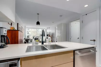 207 1618 Quebec Street, Vancouver, BC, Vancouver — Apartment/Condo for sale