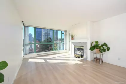 604 5833 Wilson Avenue, Burnaby, BC, Burnaby — Apartment/Condo for sale