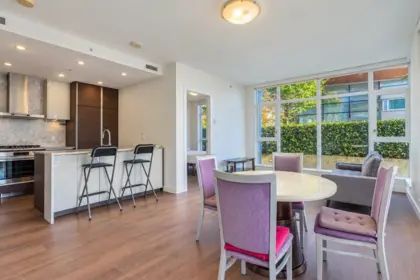 506 6098 Station Street, Burnaby, BC, Burnaby — Apartment/Condo for sale