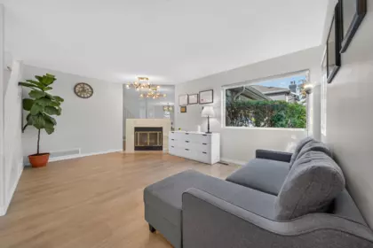 6 5111 Maple Road, Richmond, BC, Richmond — Townhouse for sale